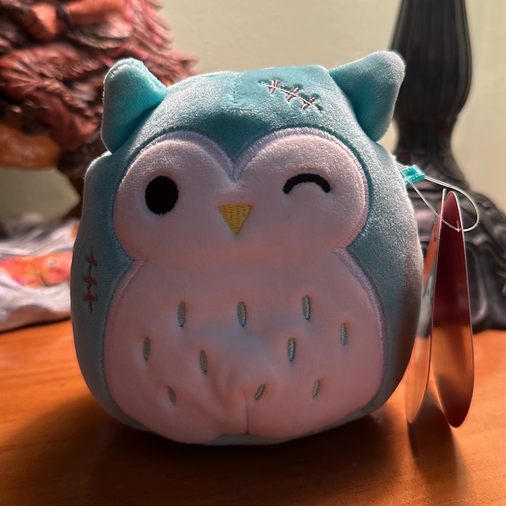 Small owl squish mellow!